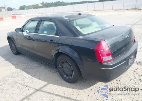 2005 Chrysler 300 Touring из США, поврежденный, VIN 2C3JA53G35H643540